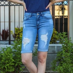 Kancan mid rise Bermudas shorts
